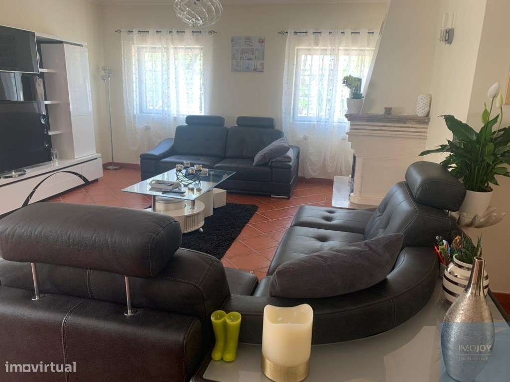 Moradia Térrea e Isolada T8 com Anexo e Piscina - Urbanização Foro ... - Grande imagem: 5/39