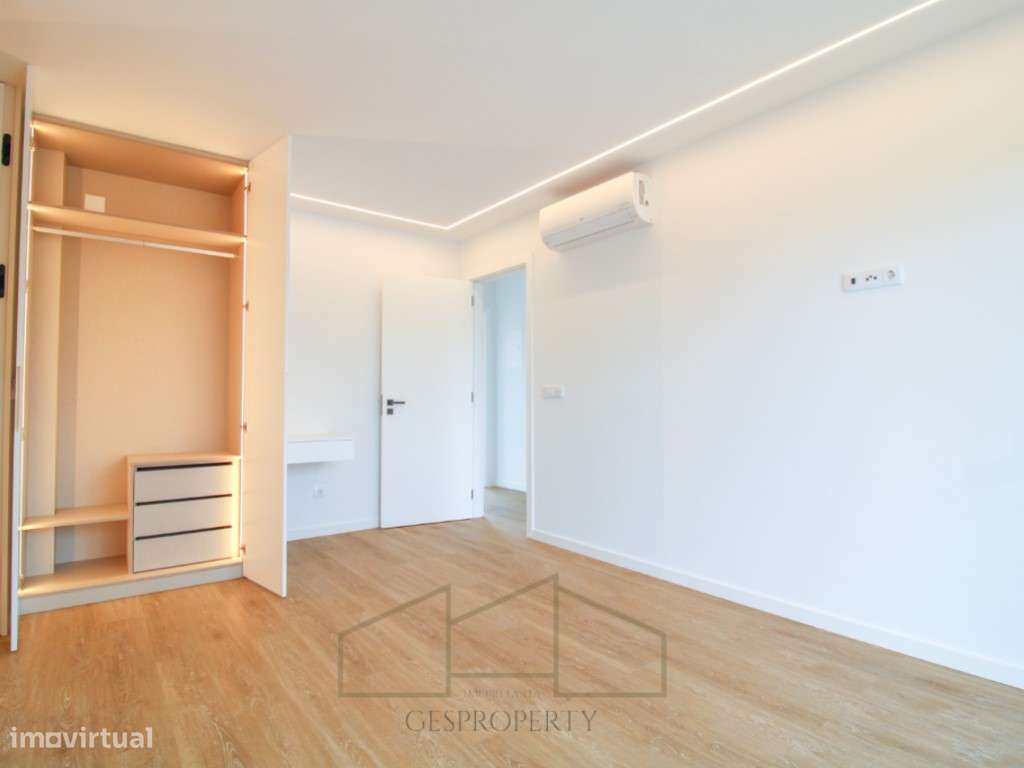 Moradia Isolada T3 com piscina pronta a escriturar na Aroeira-34