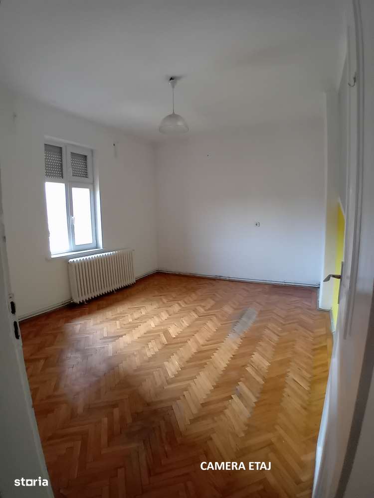 Casa 6 camere , ELISABETIN -  langa Observatorul Astonomic-2