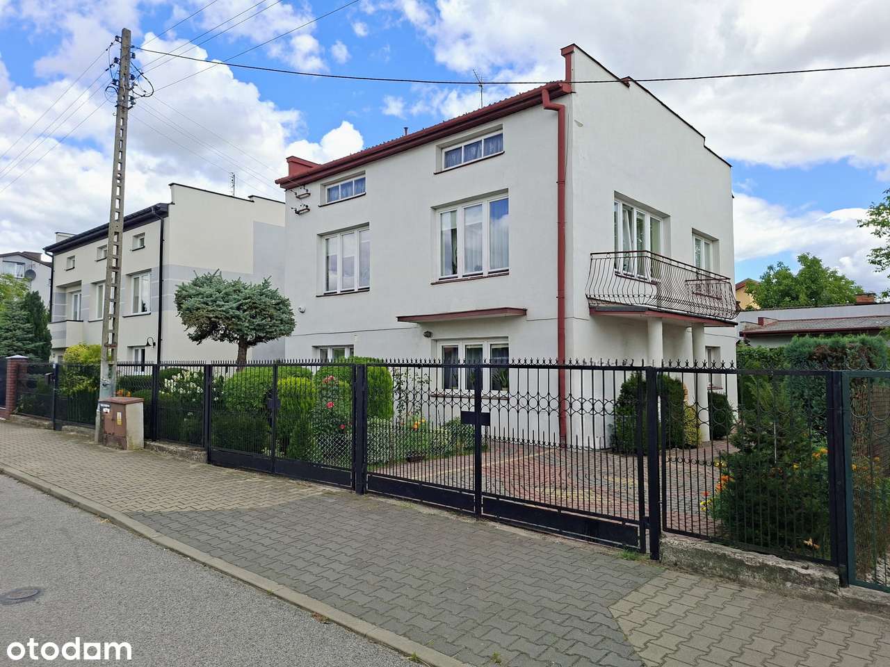 Zadbany wolnostojący dom 110 m² + budynek 80 m² |Radom Idalin | 6 ar