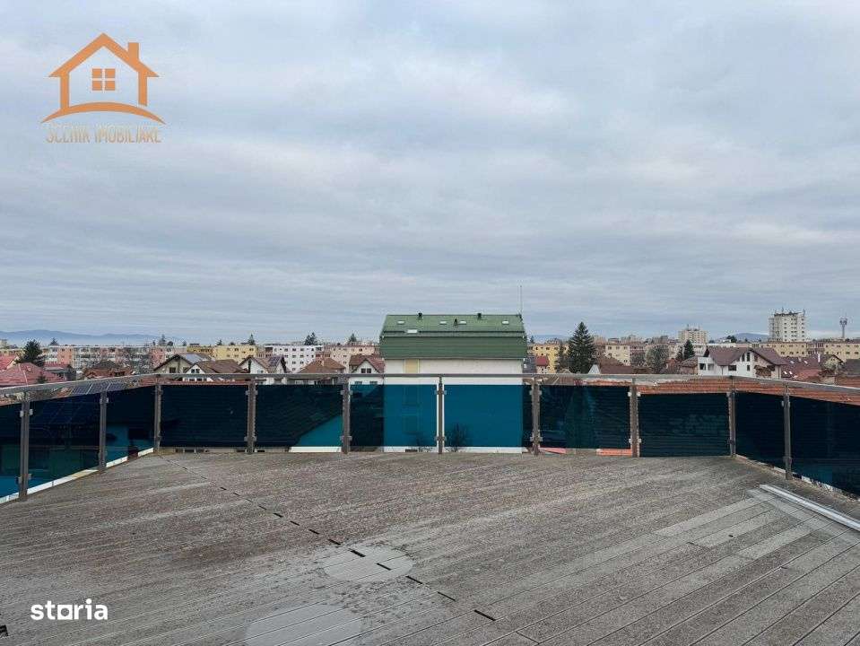 Cladire administrativa cu multiple functionalitati, call center, clini - Imagine principală: 5/19