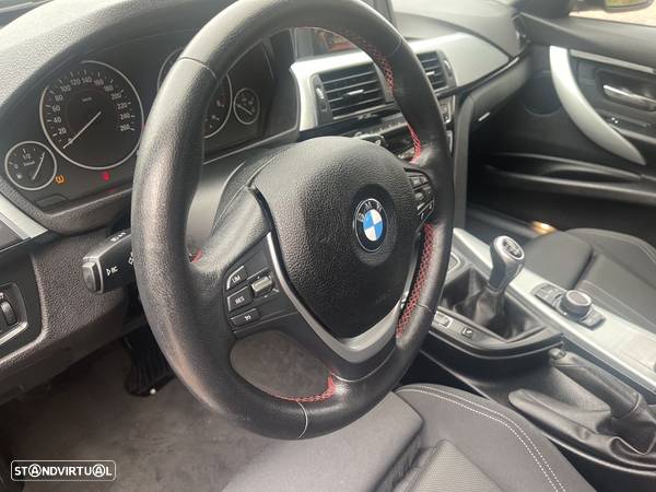 BMW 320 d Touring EfficientDynamics Line Sport - 21