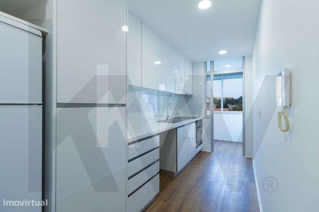 T1 PARA ARRENDAMENTO NA BOAVISTA COM GARAGEM E ARRUMO, NO AVIZ VIRADO - Grande imagem: 4/25