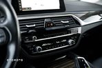 BMW Seria 5 520d Luxury Line - 23