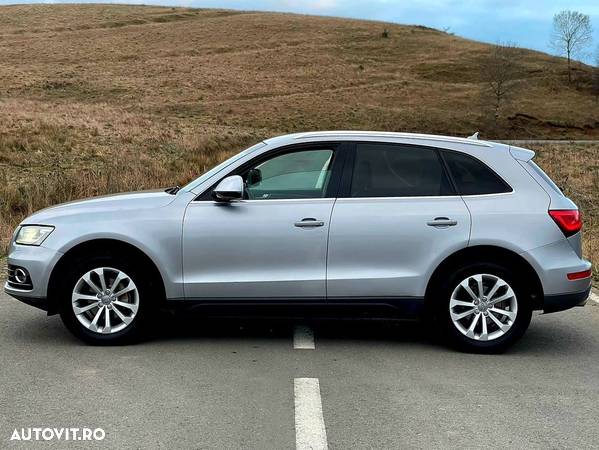 Audi Q5 2.0 TDI quattro S tronic design - 4