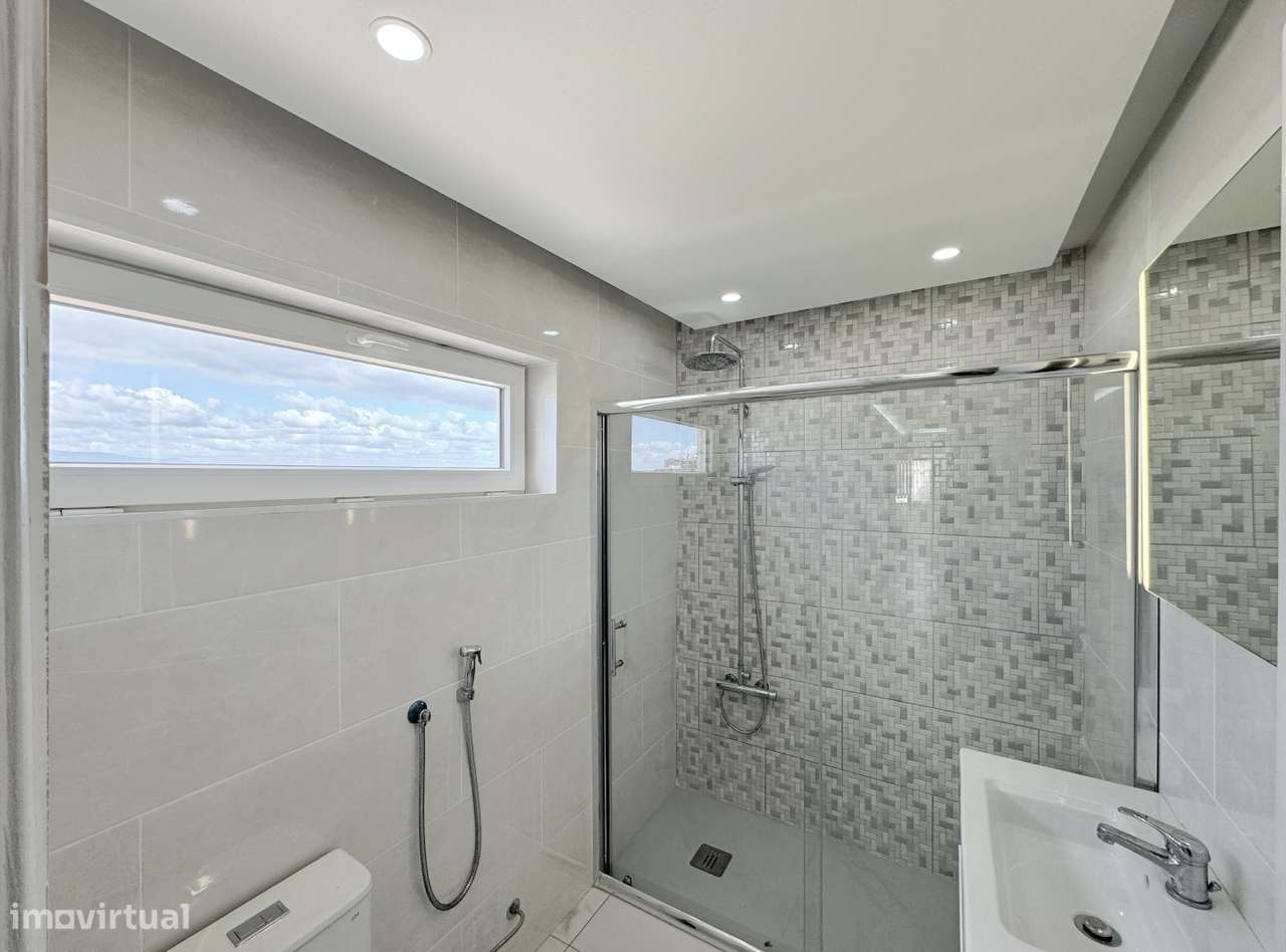 Apartamento T2 Venda em Portimão,Portimão-15