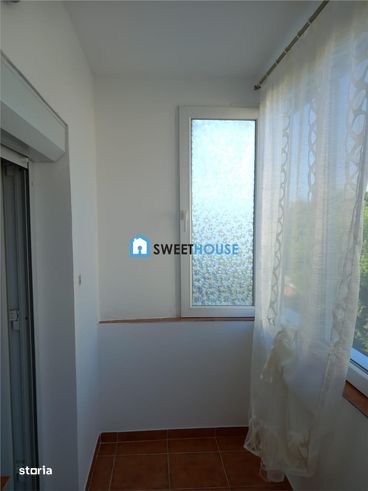 Apartament cu 2 camere etaj 3 in  Fagaras zona centrala-6