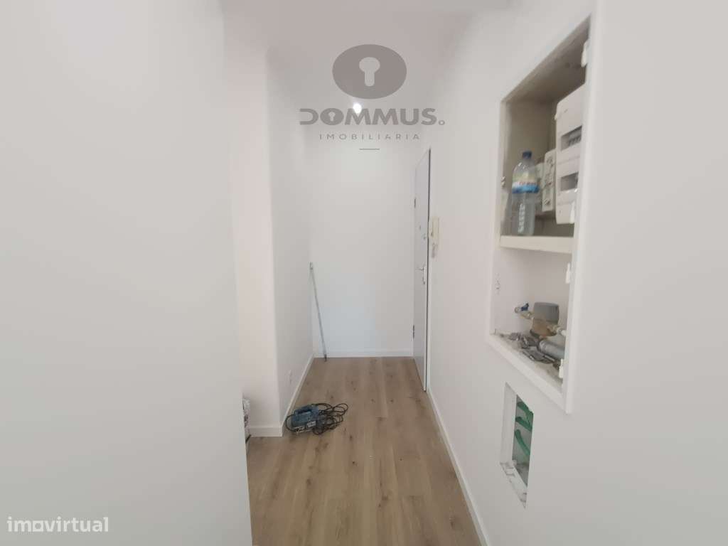 Apartamento T2 Totalmente Remodelado no Cacém-6