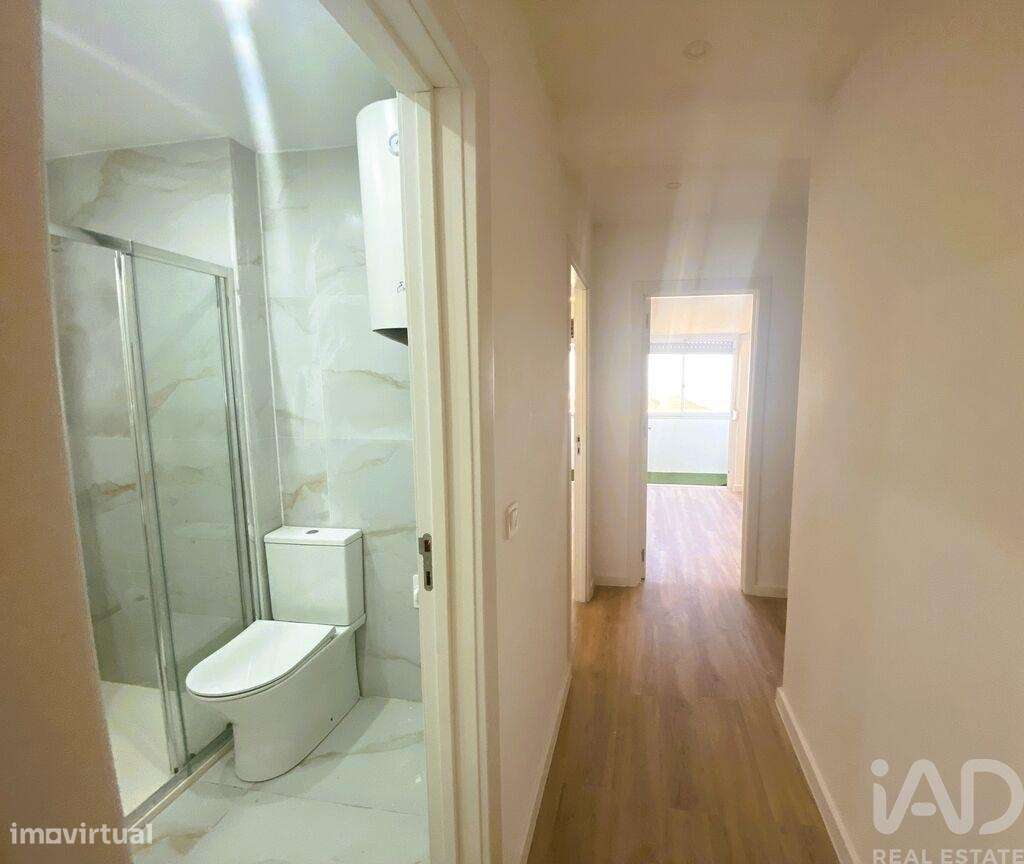 Apartamento T2 em Santa Iria de Azoia, São João da Talha e Bobadela de - Grande imagem: 5/21