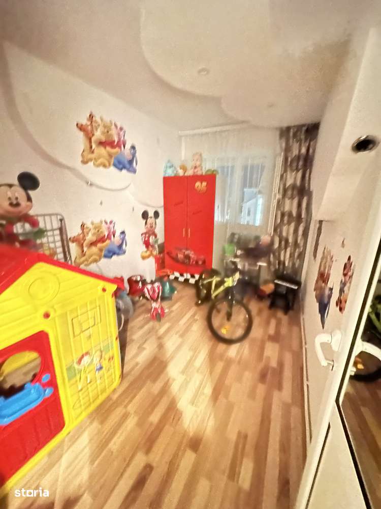 Apartament 3 camere 72 mp, decomandat-5