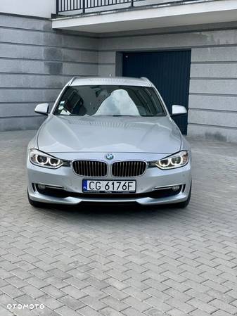 BMW Seria 3 330d Touring xDrive Luxury Line - 3
