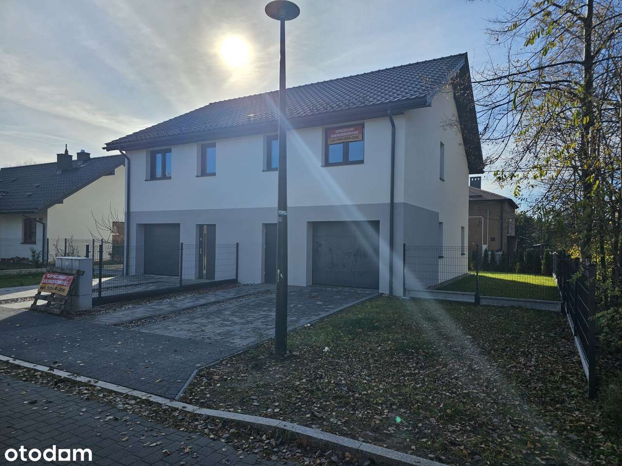 Nowy Dom w cenie mieszkania--Jaworzno ul. 700-lecia - Pełny obrazek: 2/14