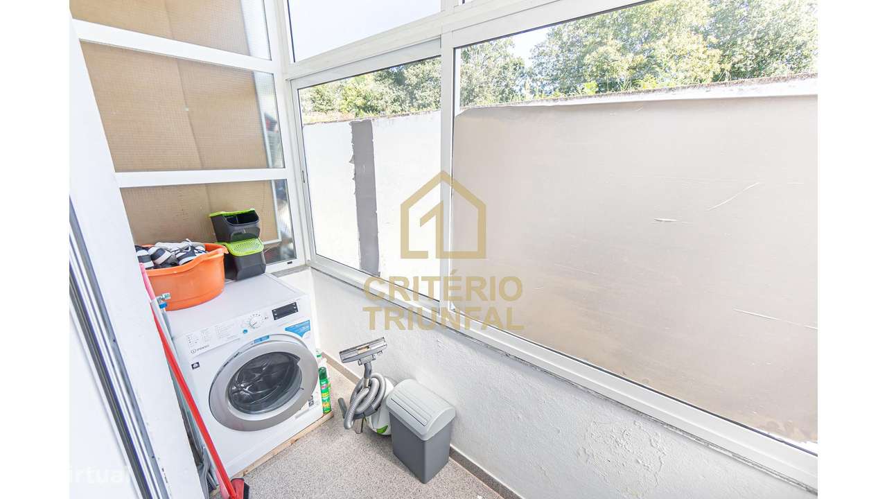 Apartamento T3 em Perozelo-25