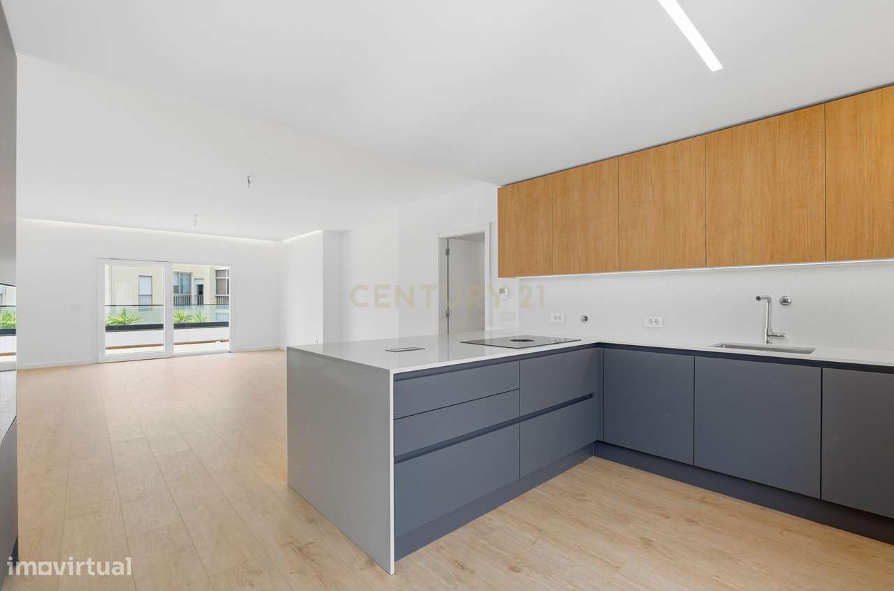 Penthouse T3 Nova com Terraço e Vista Mar | Aqua Vista (200m da praia)-14