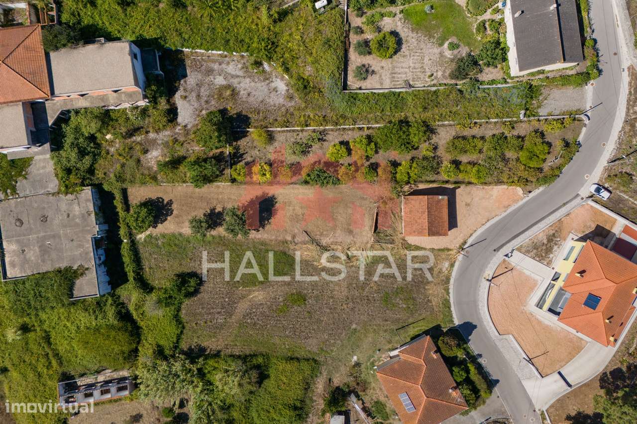 Moradia para Restaurar / Lote com 895m2 / Touria - Grande imagem: 2/32