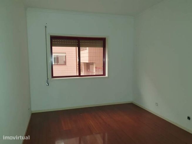 Apartamento T3 Moderno em Rio Tinto-Gondomar - 229.000€-5