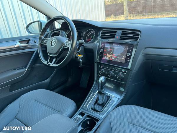 Volkswagen Golf Variant 2.0 TDI SCR DSG Comfortline - 6