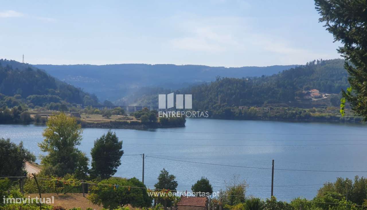 Venda Terreno c/ vistas sobre o Rio Tãmega, Alpendurada e Matos, Marc - Grande imagem: 2/30