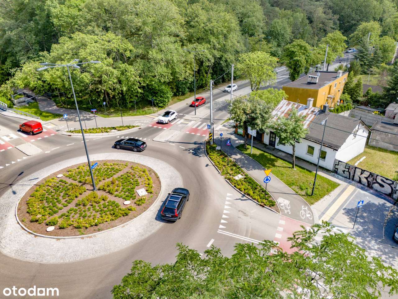 Dom / Działka przy rondzie P.Kona - Złotno / Cyganka-5