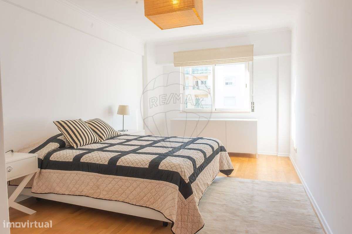 Apartamento T2 para arrendamento - Grande imagem: 2/28