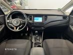 Kia Carens 1.7 CRDi L 7os - 13