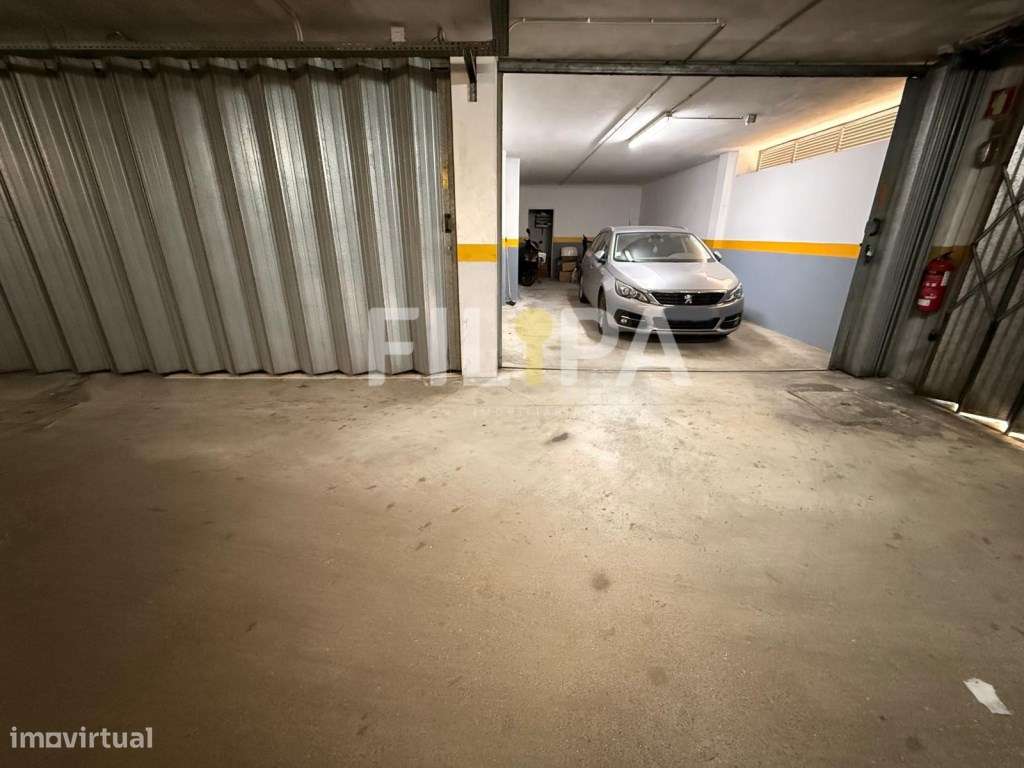 T2 C/ Terraço em Cond. Fechado frente ao Hospital Privado de Campo-19