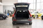 Volvo XC 60 D4 AWD Geartronic Momentum - 24