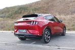 Ford Mustang Mach-E Premium AWD - 25