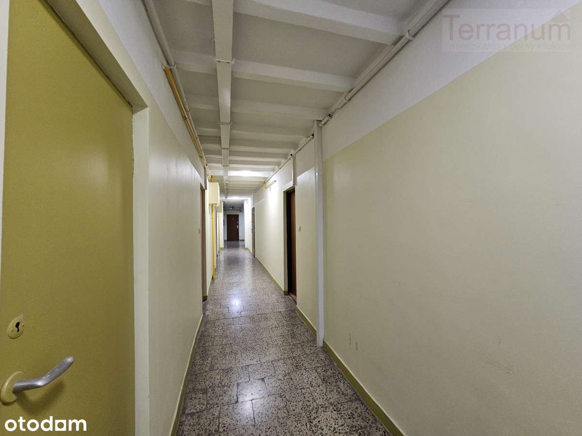 Kawalerka do generalnego remontu Mokotów-1