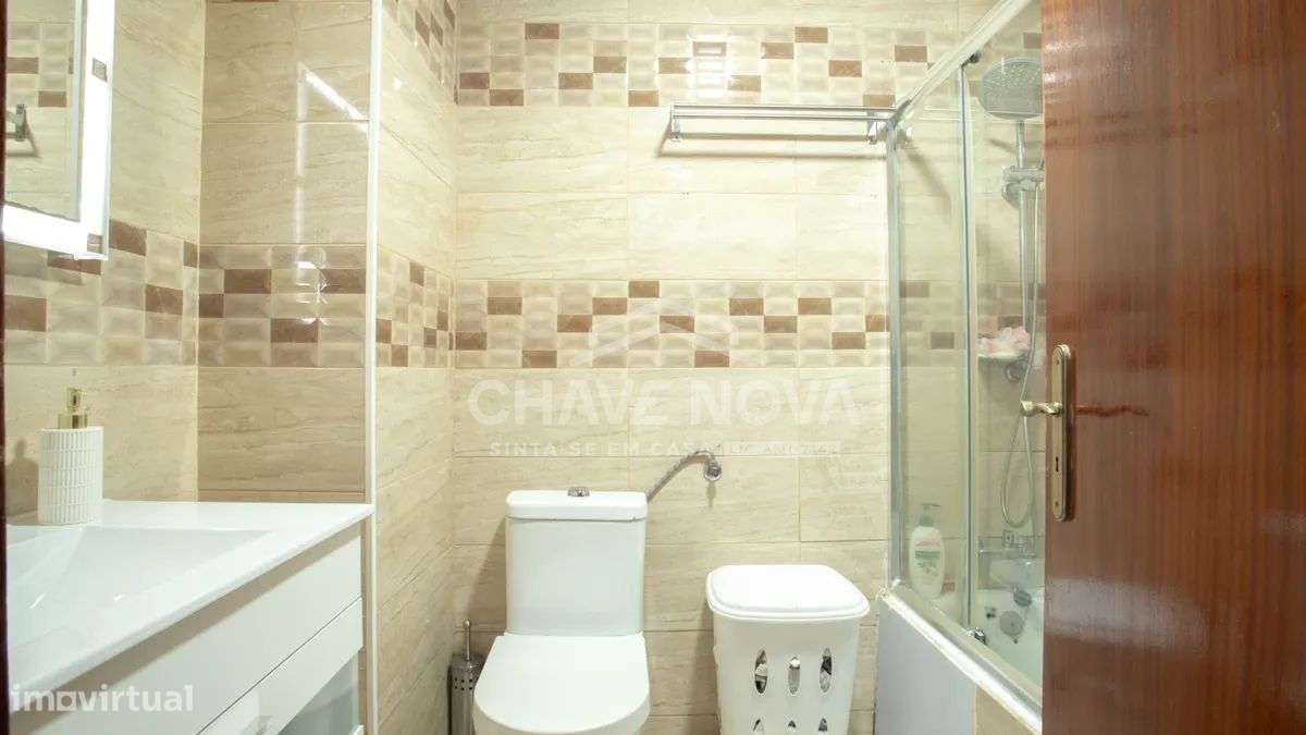Apartamento T3 em Canidelo c/ vistas mar | Remodelado-10