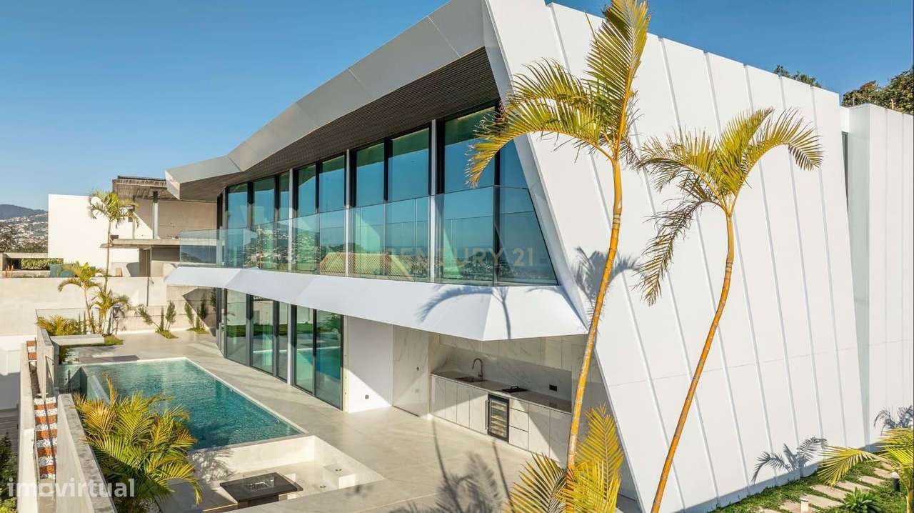 Luxuosa Moradia T4 no Funchal com Piscina e Vista Panorâmica - Grande imagem: 3/60