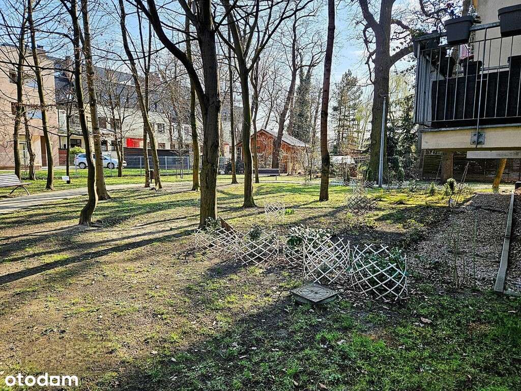 Garaż-2xmiej. postoj 30m2 Wroc. Oporów Dzierżonia-5