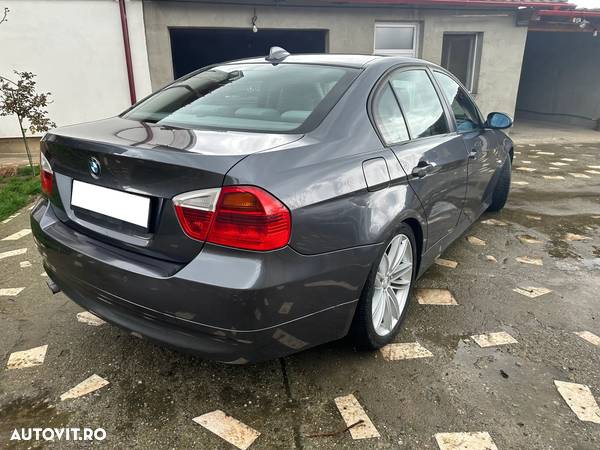 BMW Seria 3 - 14