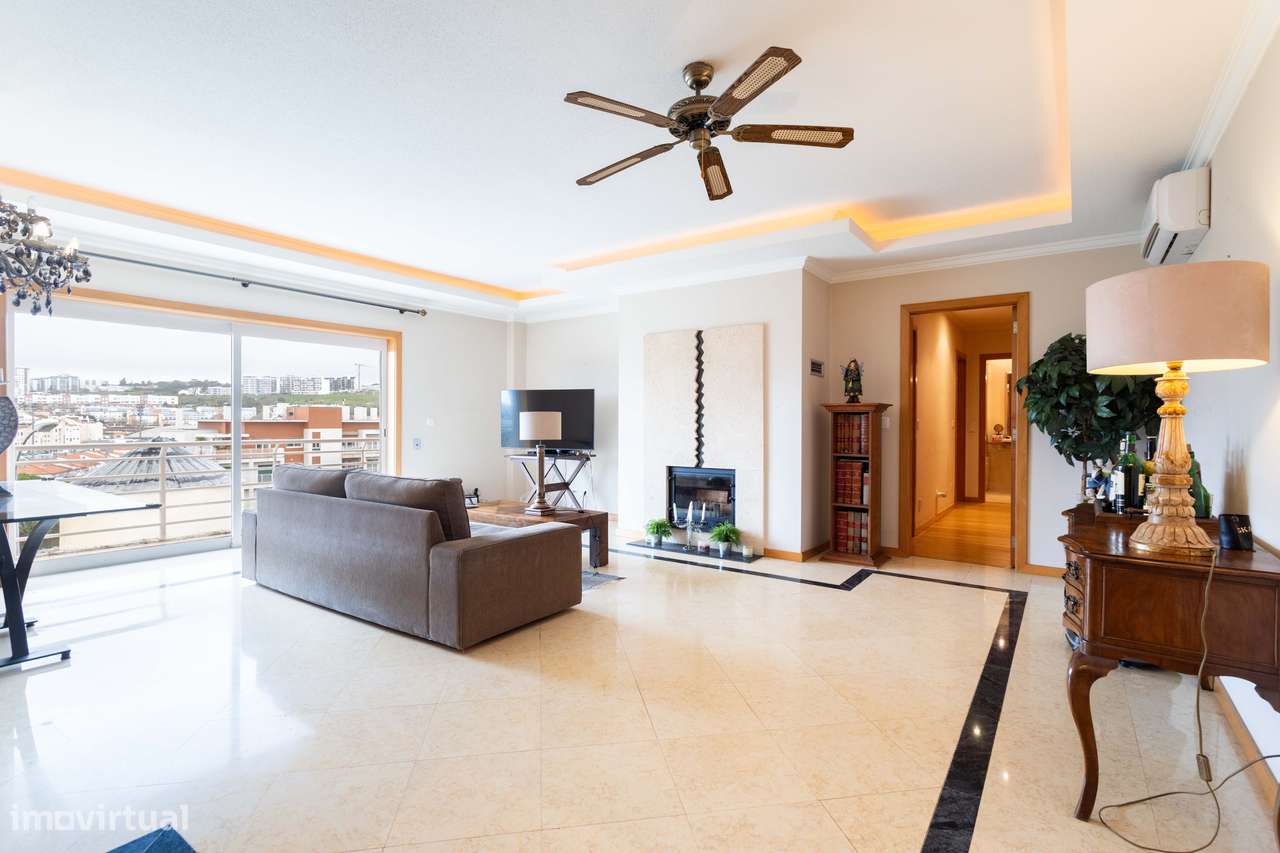 Excelente T2 em Carnaxide com Garagem - Grande imagem: 2/30