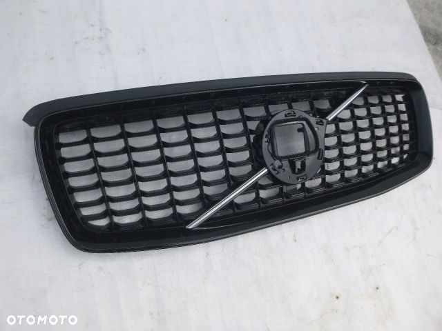 Grill Atrapa Volvo XC60 2 II Lift 21- R-Design - 2