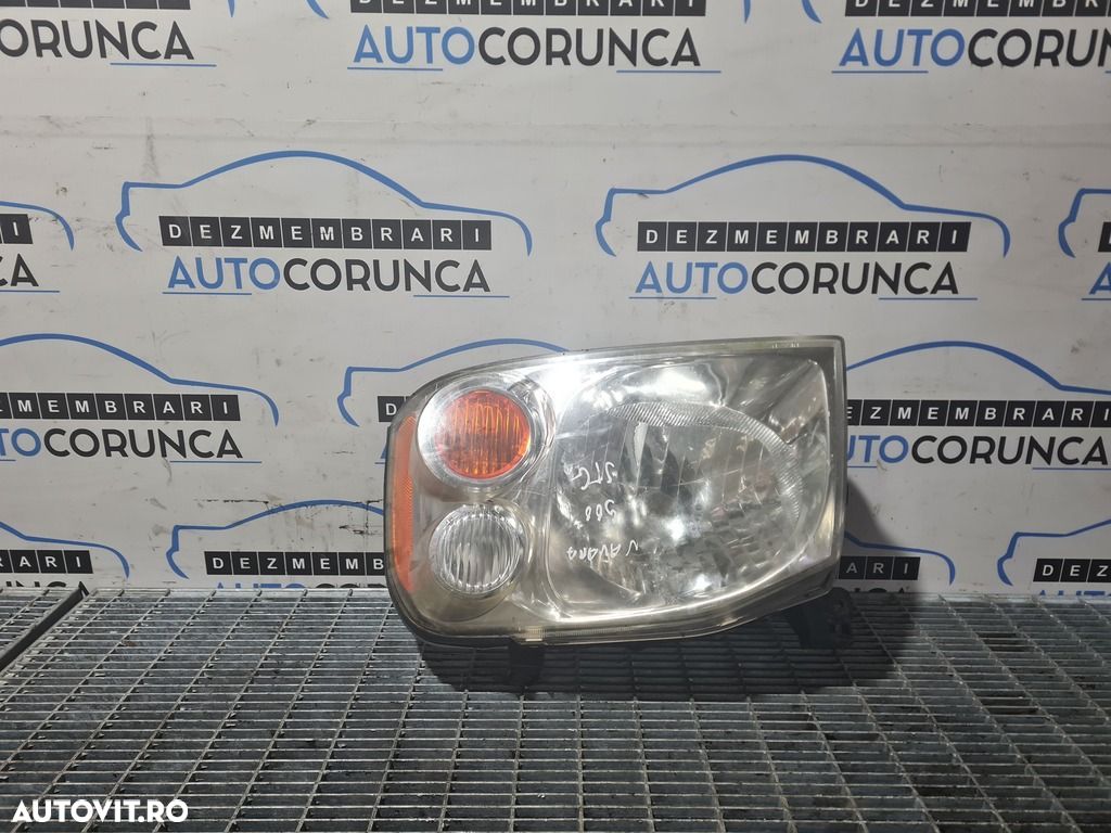 Far Stanga Nissan Navara D22 1998 - 2004 SUV 4 Usi (900) Fara xenon - 1