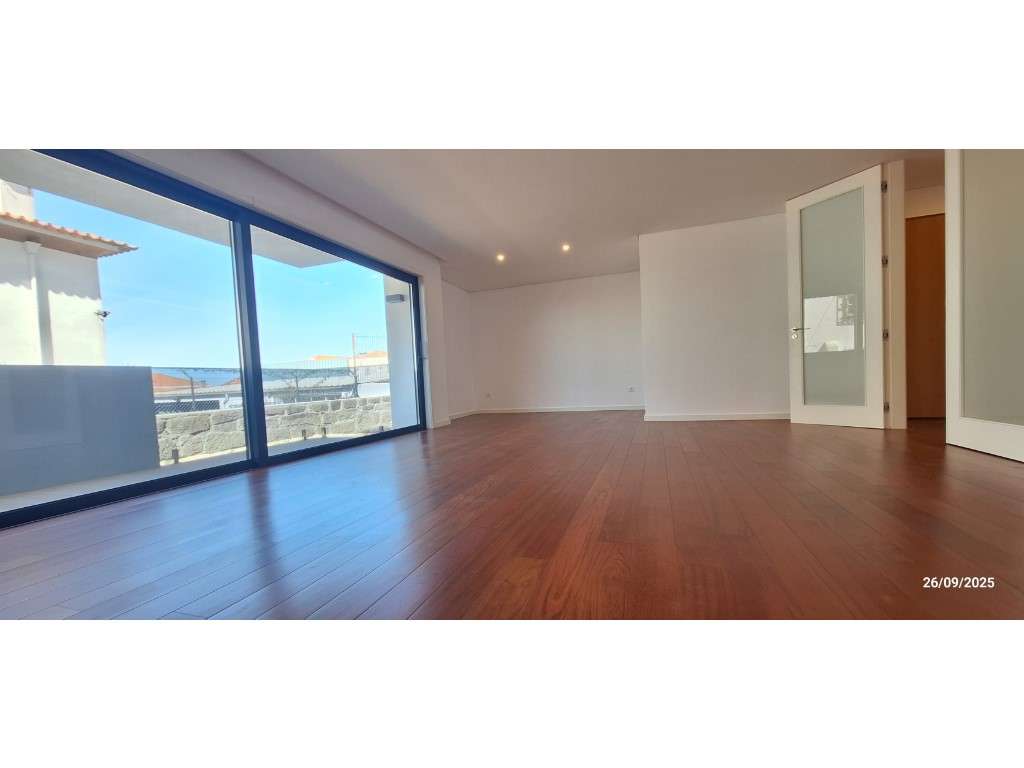 T3 NOVO c/189m2, BOX (2 viaturas), varandas (Santo Ovídeo) - Grande imagem: 2/16