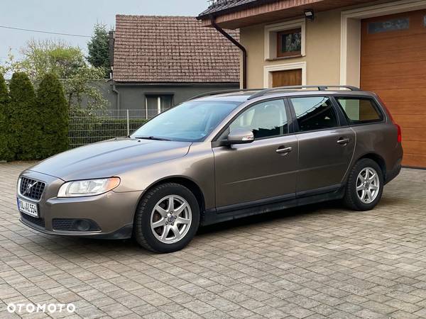 Volvo V70 - 1