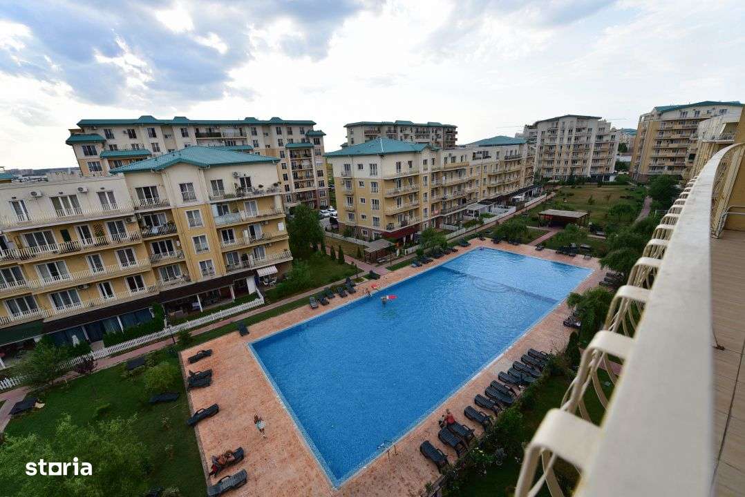 Apartament in Complexul Cosmopolis cu vedere catre piscina!-11