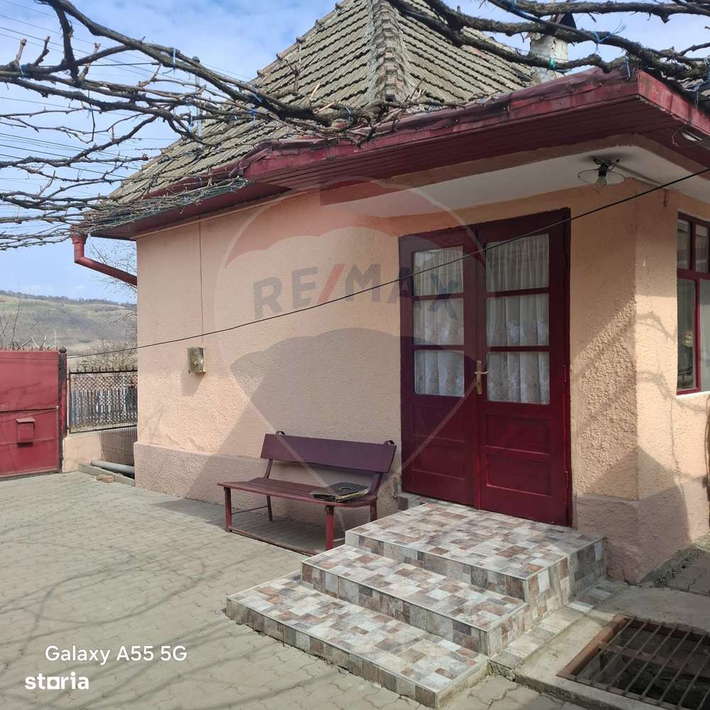 Casă cu 3 camere aproape de Medias in loc. Tarnava str. Dumbravii 58-4
