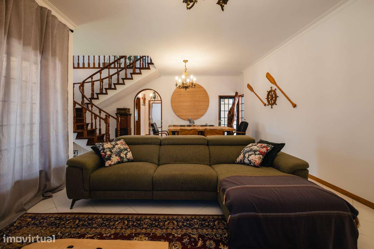 MORADIA T3 A 800M DA PRAIA DE SALGUEIROS | CANIDELO-14