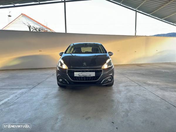 Peugeot 208 1.2 PureTech Allure EAT6 - 8