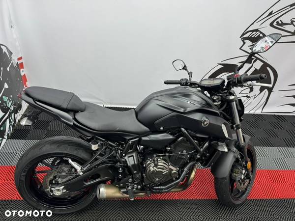 Yamaha MT - 2