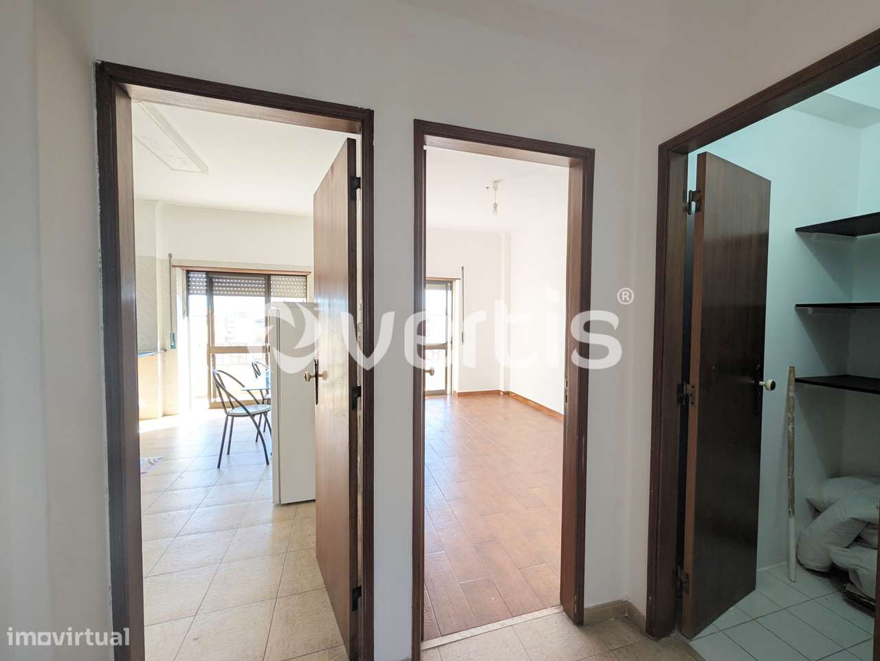 Apartamento T2 nas Paivas, Amora-17