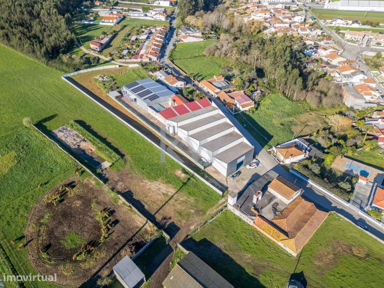 PAVILHÃO INDUSTRIAL excelente investimento - Grande imagem: 3/21