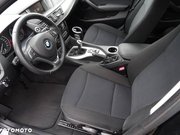 BMW X1 sDrive18d - 21