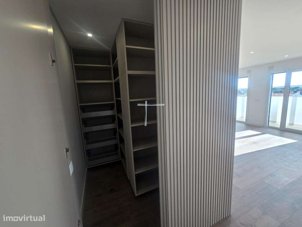 Apartamento T3, com varanda, arrecadação e parqueamento - Quinta do...-14