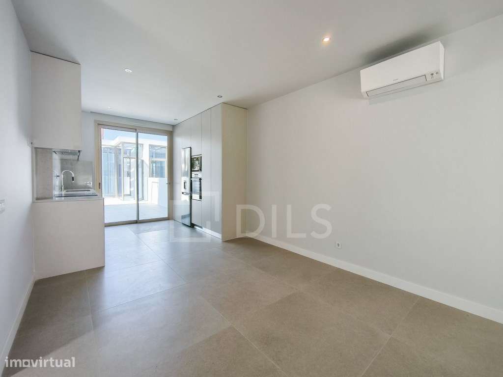 Apartamento T2 com terraço e garagem em Cabanas, Tavira - Grande imagem: 5/59