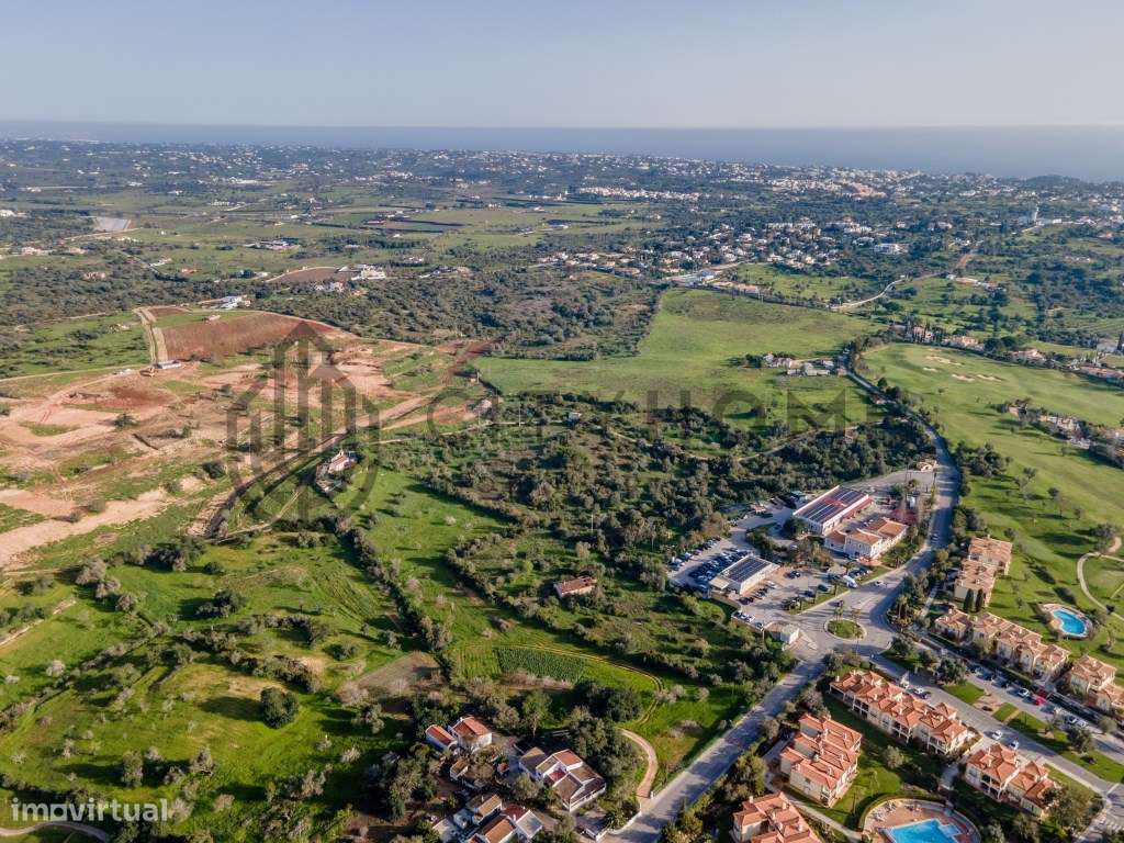 Terreno Misto com ruína junto aos Campos de Golfe do Gramacho - Lagoa-12