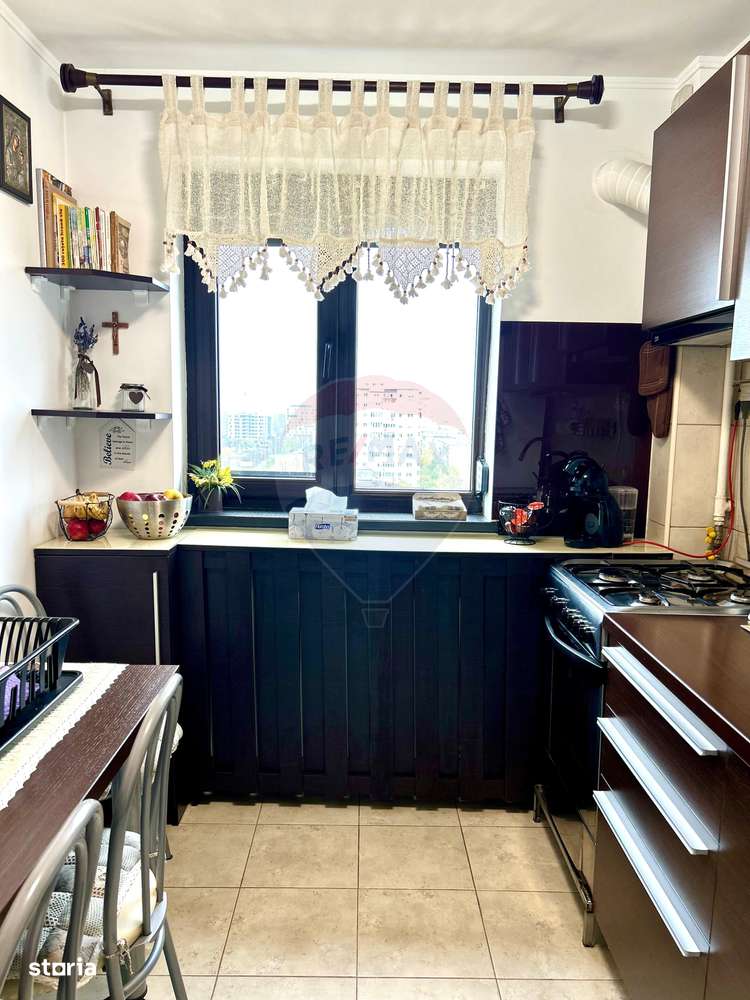 Apartament 2 camere de vanzare Tomis Nord , Constanta-9